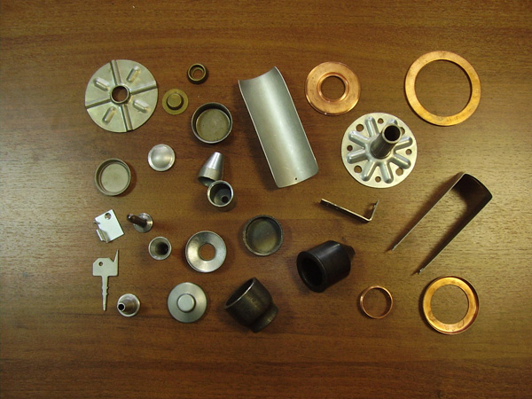 Детали, изготавливаемые методом горячей и холодной штамповки